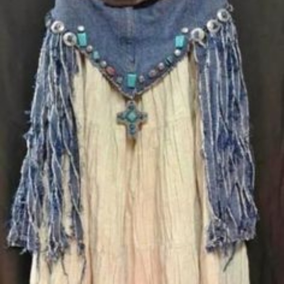 Meet your Posher, Janis - Picture 7 of 8